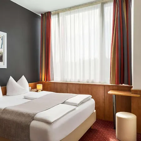 Amedia Express Passau, Trademark Collection By Wyndham Готель