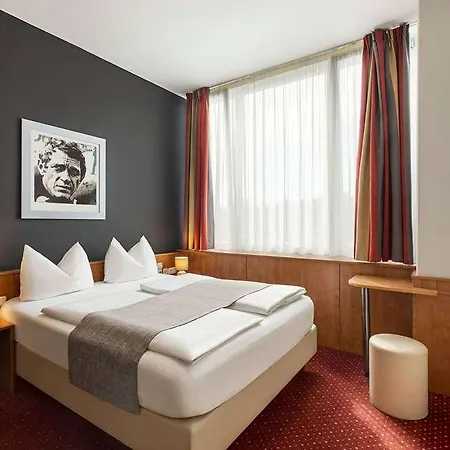 Amedia Express Passau, Trademark Collection By Wyndham Готель Пассау