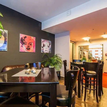 Готель Amedia Express Passau, Trademark Collection By Wyndham Пассау