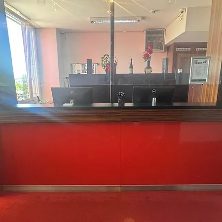 Dormero Express Hotel